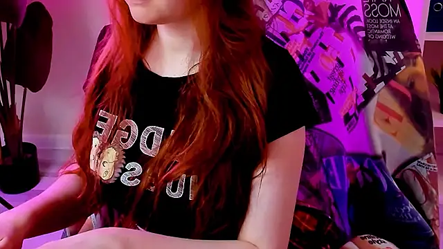 CarolGiggly online show from February 22, 2026, 11:58 pm