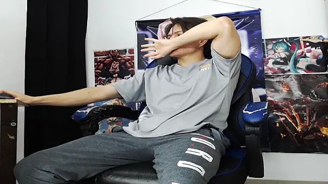 sr jaeger online show from November 24, 2025, 3:23 pm