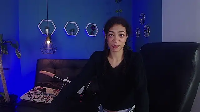 Snapshot of Aurora_ath chatting on December 16, 2025, 9:14 am Aurora ath online show from December 16, 2025, 9:14 am