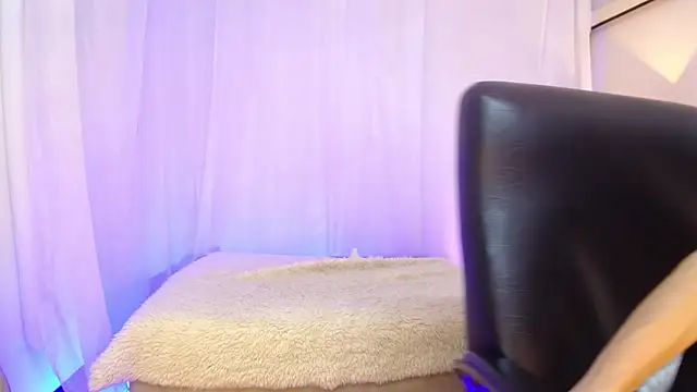 Snapshot of Aurora_ath chatting on February 6, 2026, 2:49 am Aurora ath online show from February 6, 2026, 2:49 am