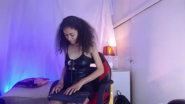 Snapshot of Aurora_ath chatting on March 3, 2026, 10:59 pm Aurora ath online show from March 3, 2026, 10:59 pm