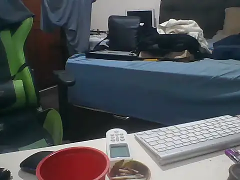 Snapshot of SOLESFETISHBR chatting on February 18, 2026, 8:32 am SOLESFETISHBR online show from February 18, 2026, 8:32 am