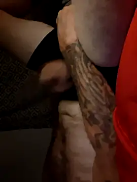 Cantufamily1979 online show from September 12, 2025, 9:42 am