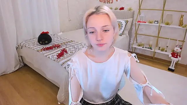 VelvetVixen155 online show from December 23, 2024, 4:22 am