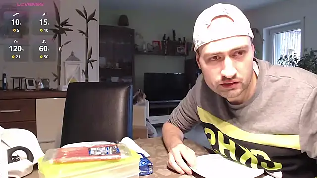 xxJANI2xx online show from January 18, 2026, 7:45 am