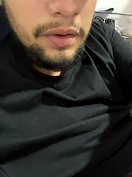 MrSoulMommy online show from November 7, 2025, 8:20 pm