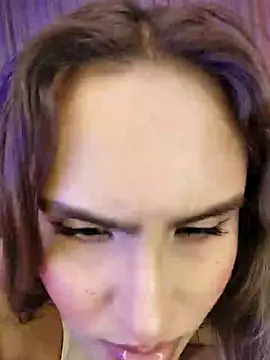 Aliison Smith online show from January 28, 2025, 6:49 am