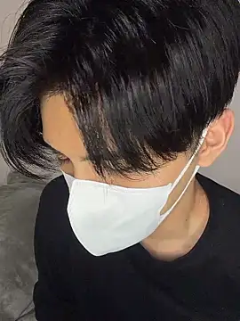 Lio kun online show from April 10, 2026, 1:05 pm