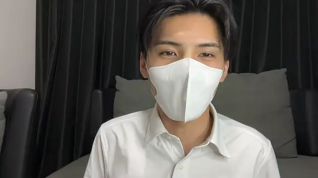 Lio kun online show from April 23, 2026, 1:13 pm