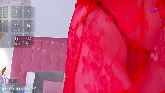 Mayzzie online show from February 24, 2025, 9:09 pm