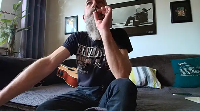 Kingsscepter online show from February 27, 2025, 1:38 pm