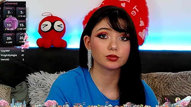 AveryWillow online show from February 24, 2025, 9:09 pm