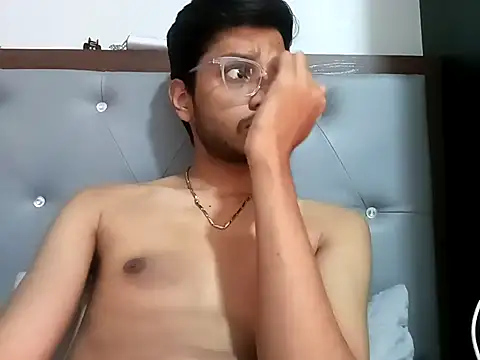 skinnyyyyyyyyy online show from January 26, 2025, 3:59 am