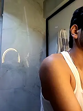 skinnyyyyyyyyy online show from September 25, 2025, 4:27 am