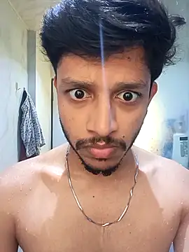 skinnyyyyyyyyy online show from November 1, 2025, 4:47 am