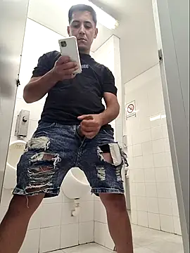 Martinhub-69 online show from November 27, 2025, 9:39 pm