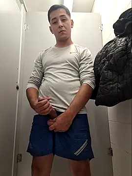 Martinhub-69 online show from December 2, 2025, 6:58 pm