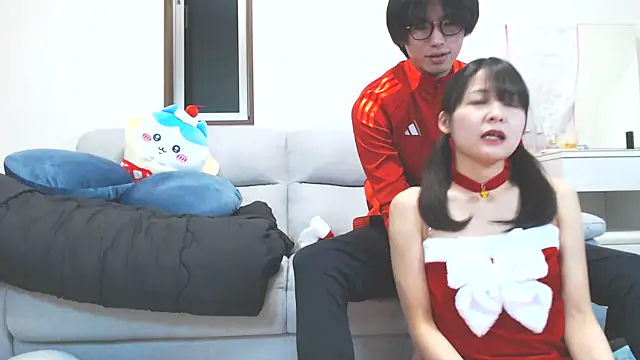 nmnk CH online show from December 20, 2024, 6:02 pm