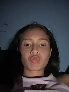 Bonnie willliams19 online show from December 25, 2024, 9:02 am