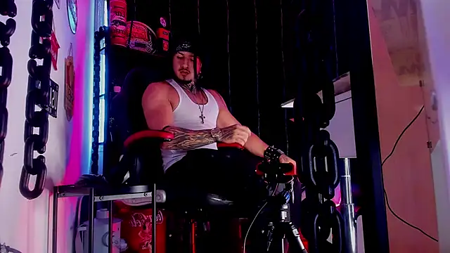 the beast master  online show from December 18, 2025, 8:48 pm