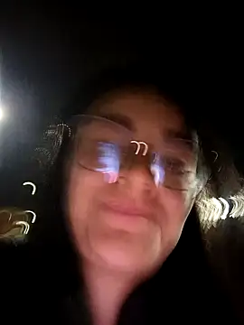 Hanna Kinsley online show from December 10, 2024, 10:58 pm