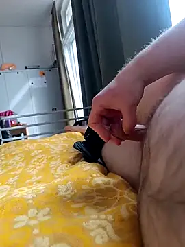 Snapshot of awesome-dirty-dick chatting on March 28, 2026, 1:33 pm awesome-dirty-dick online show from March 28, 2026, 1:33 pm