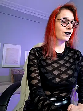 Dora Marcelli online show from March 16, 2025, 1:27 pm