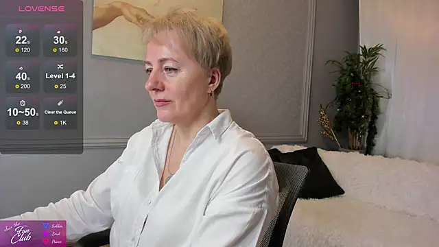 Nika Smit online show from January 12, 2025, 5:45 am