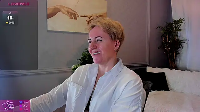 Nika Smit online show from January 17, 2025, 1:03 pm