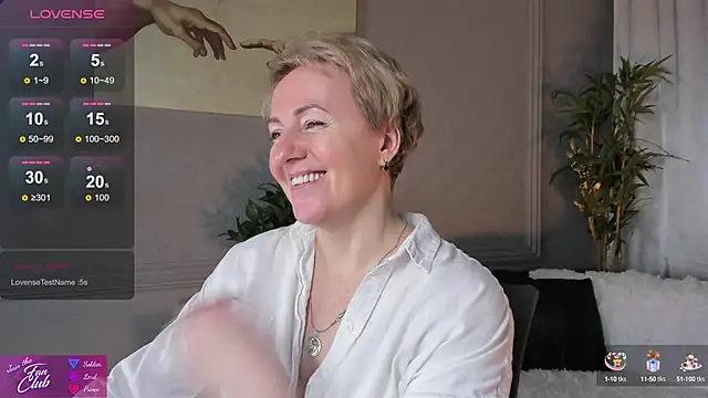 Nika Smit online show from February 9, 2025, 8:11 am