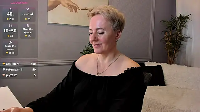 Nika Smit online show from March 15, 2025, 2:23 pm