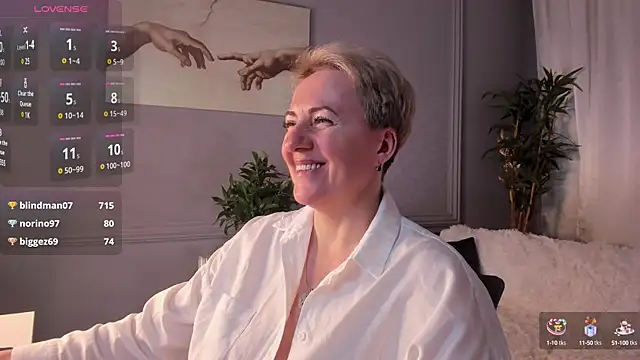 Nika Smit online show from March 22, 2025, 2:47 pm