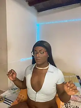 bigcrisblack online show from December 22, 2024, 5:45 am