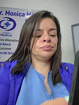 NATHALIA-28  online show from March 22, 2026, 1:47 pm