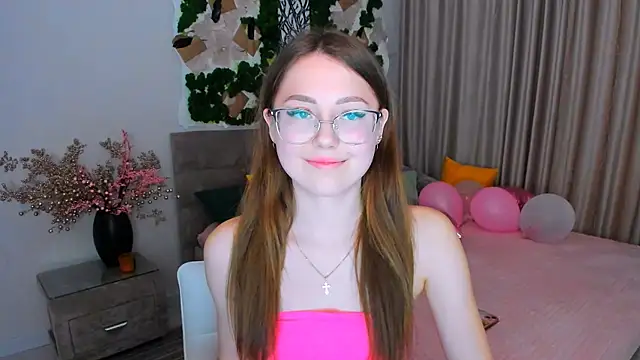 SereneFlame online show from March 2, 2025, 7:21 am