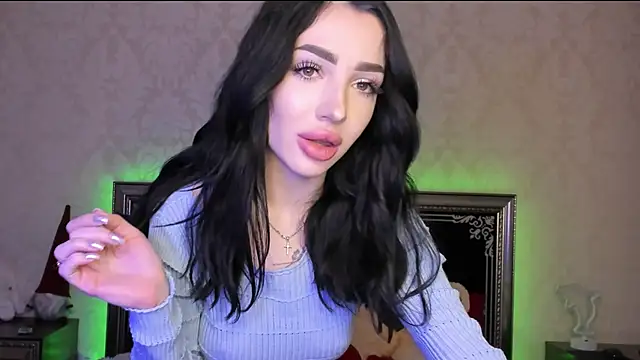 NancyLovee  online show from March 20, 2025, 5:58 pm