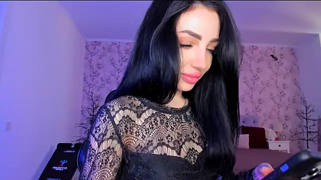 NancyLovee  online show from May 9, 2026, 11:15 am