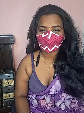 anitha906 online show from November 29, 2025, 4:32 pm