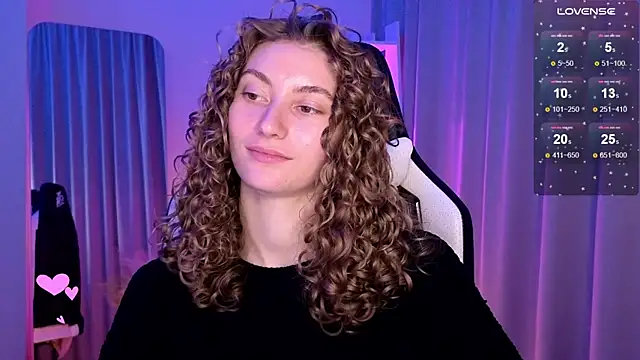 lady curls online show from February 13, 2025, 10:33 pm