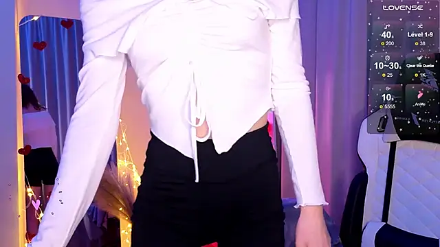 lady curls online show from February 26, 2025, 11:59 pm