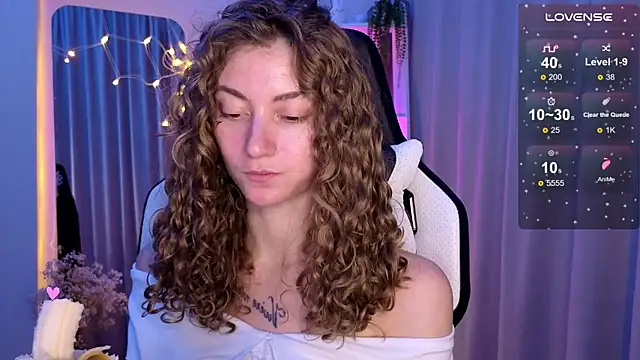 lady curls online show from March 6, 2025, 12:43 am