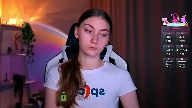 lady curls online show from March 16, 2026, 10:58 pm