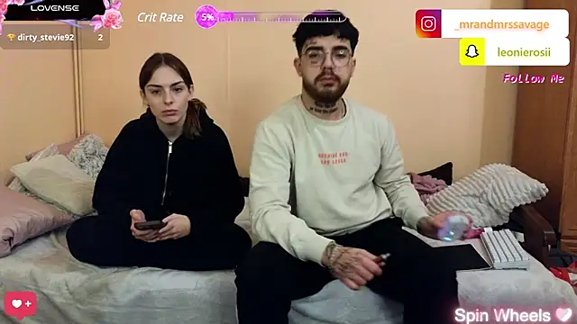 MrAndMrsSavage online show from February 5, 2025, 11:17 pm