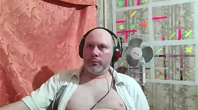 AgnichBan online show from March 13, 2025, 3:28 pm