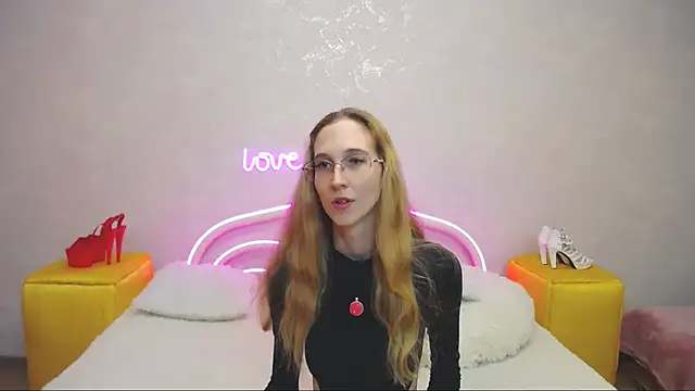 KlaryBrait online show from January 22, 2025, 11:34 am