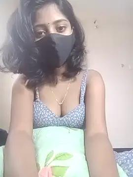 HotKhushi13 online show from December 3, 2024, 6:26 am