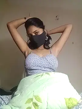 HotKhushi13 online show from December 8, 2024, 6:39 pm