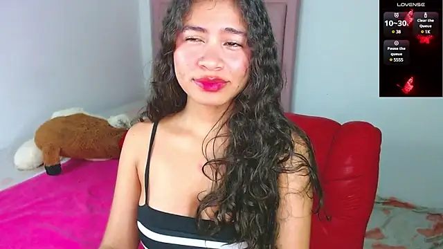 Cynthia hazel online show from December 21, 2024, 11:33 am