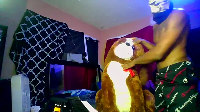 HilariousBrain9 online show from September 20, 2025, 4:13 am