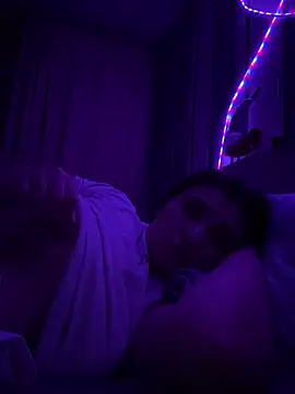 Snapshot of Jadelli chatting on February 9, 2025, 2:17 am Jadelli online show from February 9, 2025, 2:17 am